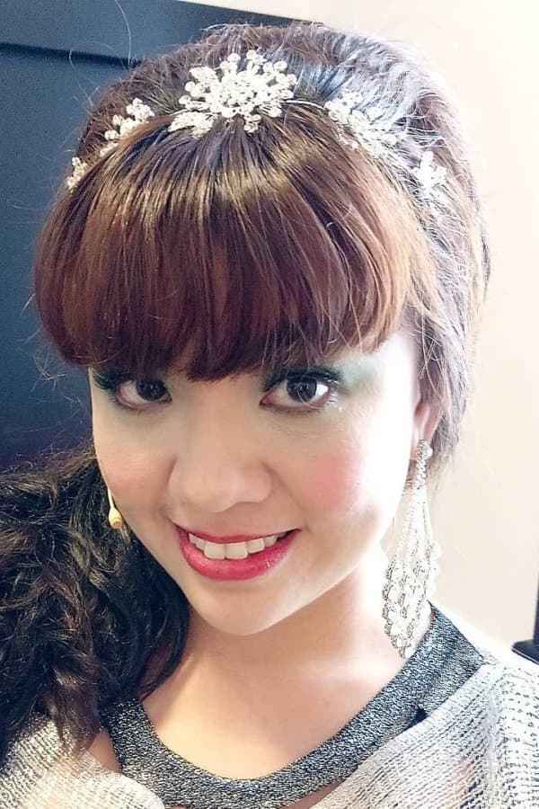 Adrienne Vergara profile