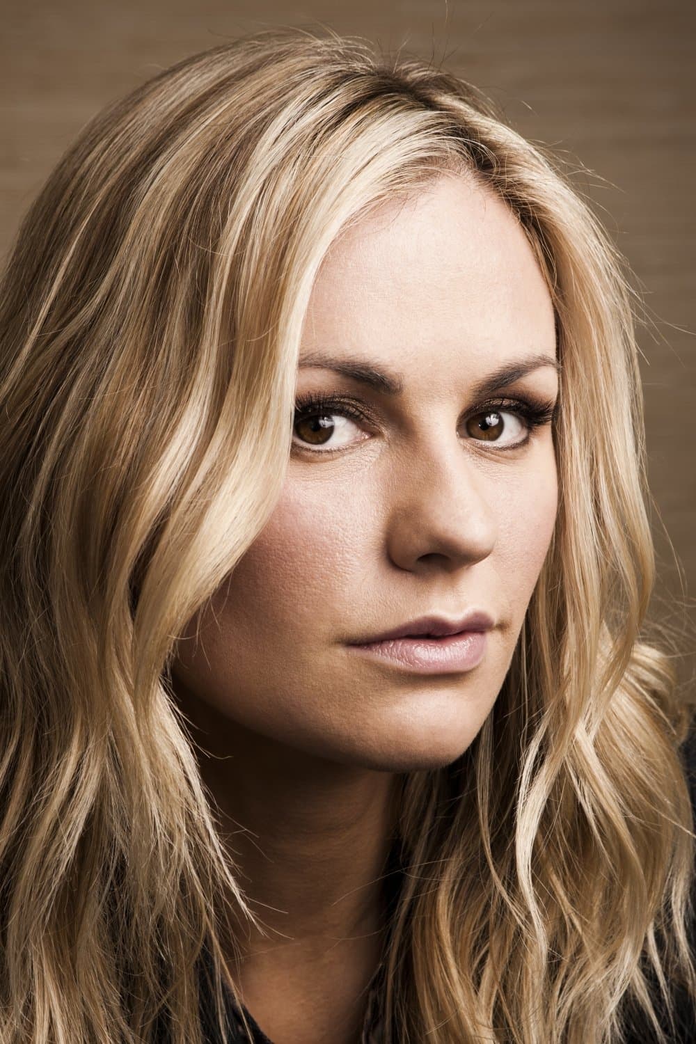 Anna Paquin profile
