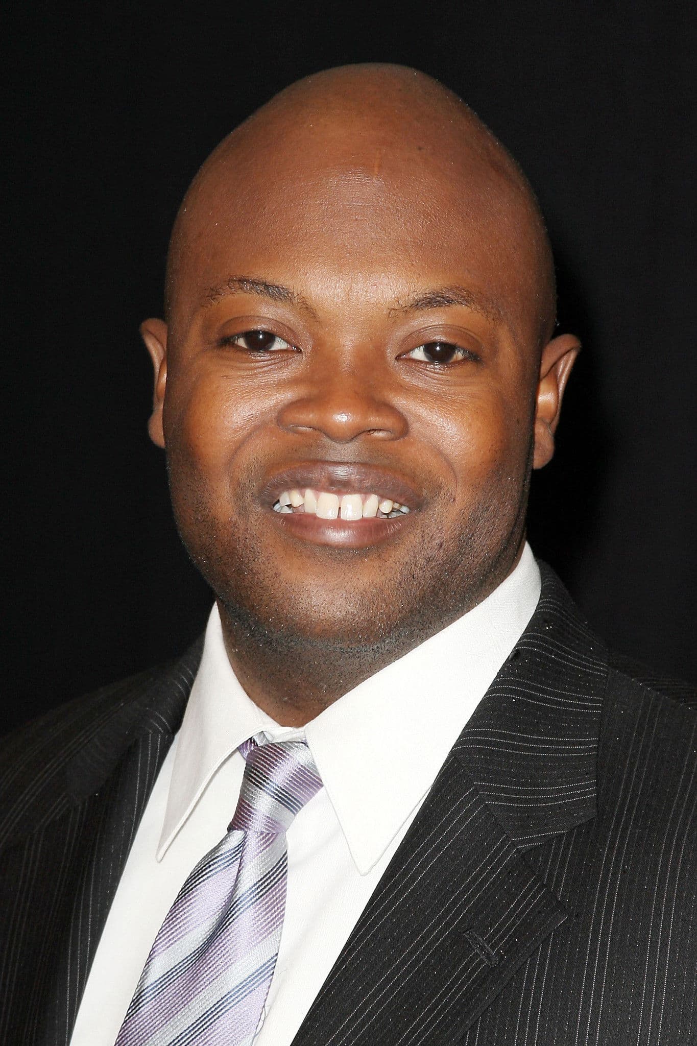 Cheo Hodari Coker profile