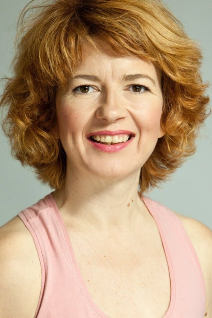 Carmen Carro profile