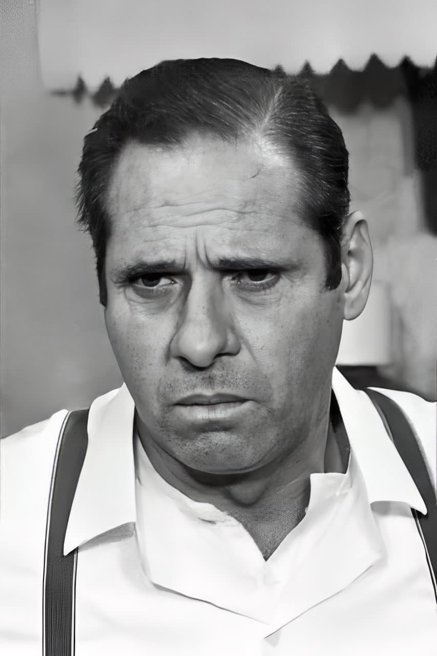 Átila Iório profile