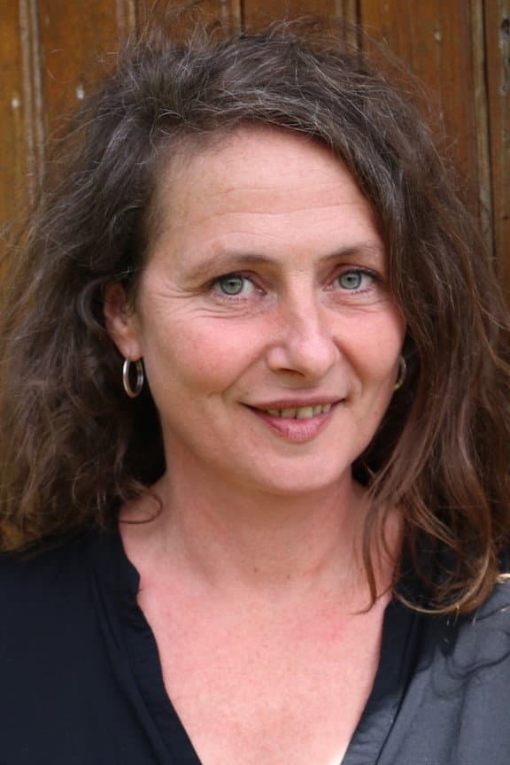 Emmanuelle Pencalet profile