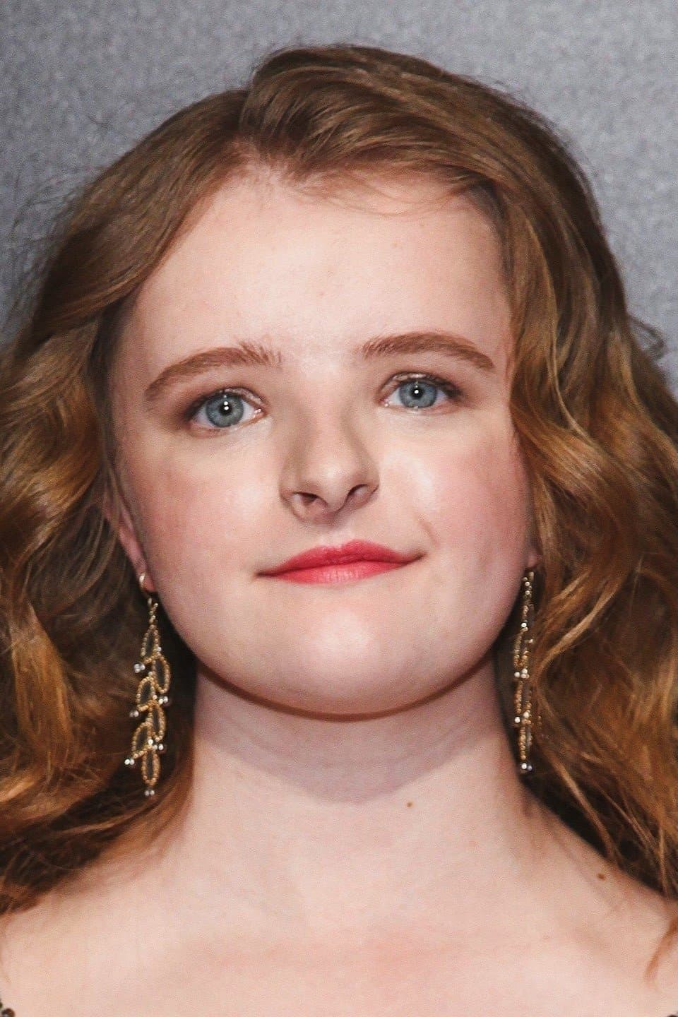 Milly Shapiro profile