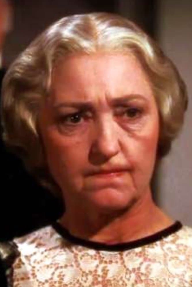 Leona Roberts profile