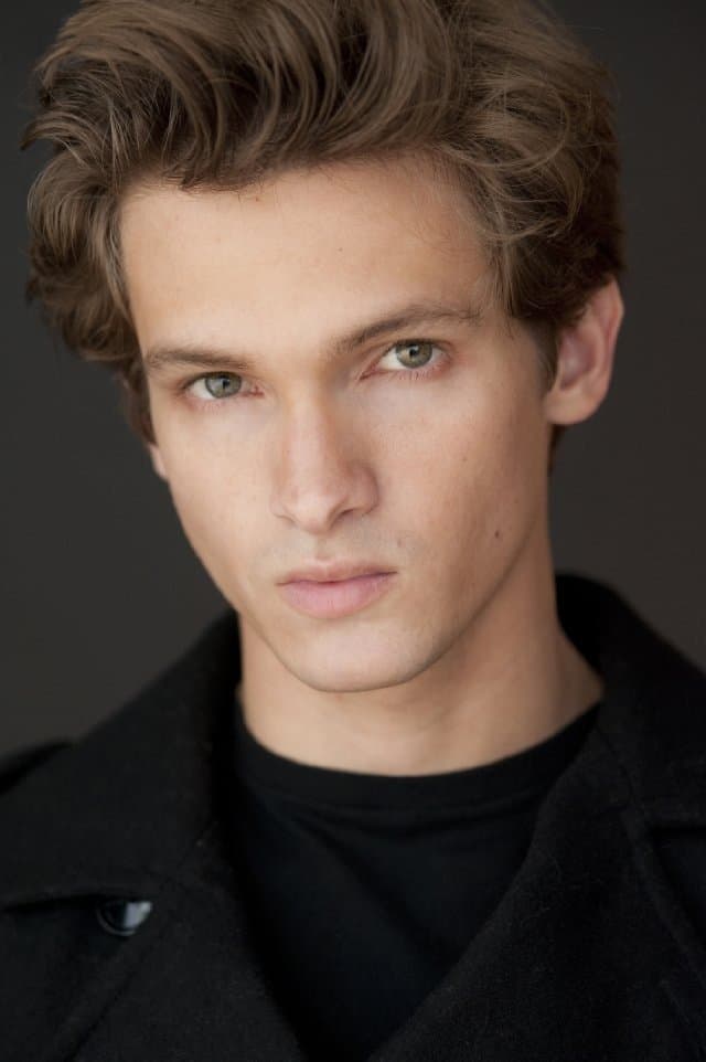 Hunter Gomez profile