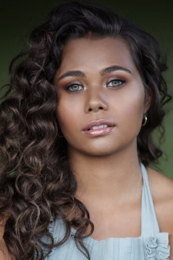 Yasmin Honeychurch profile