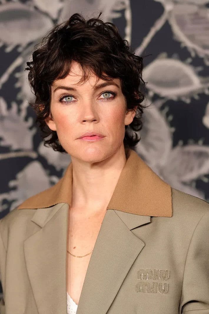 Celia Rowlson-Hall profile