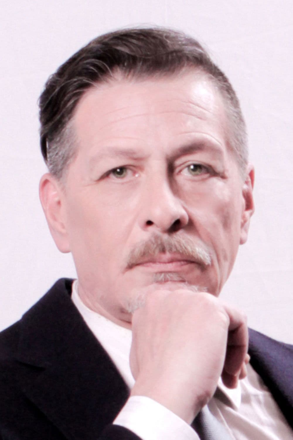 Fernando Miró profile