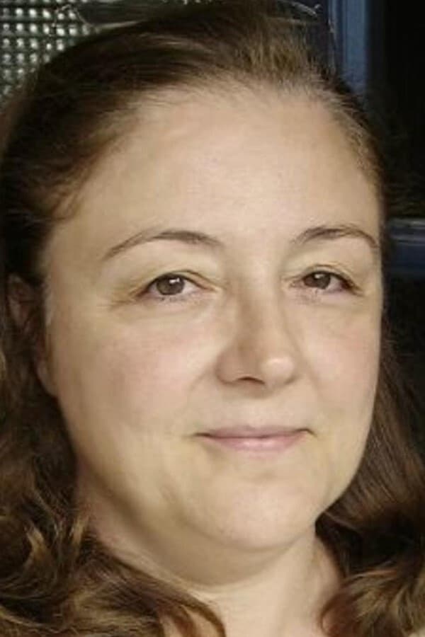 Brigitte De Villepoix profile