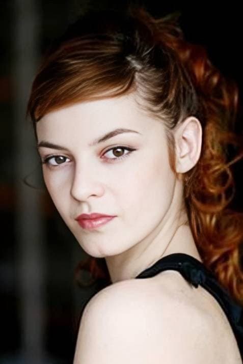 Céline Perreau profile