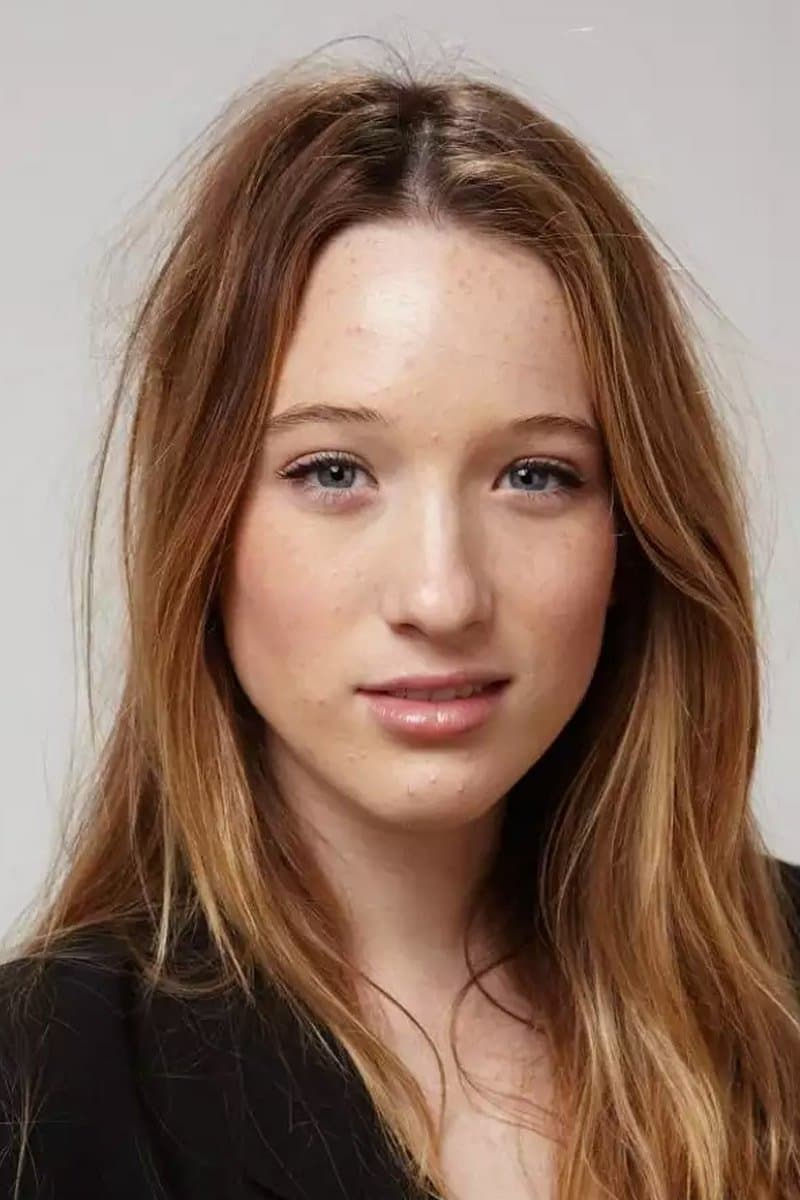 Sophie Lowe profile