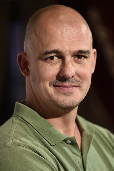 Pablo Iraburu profile