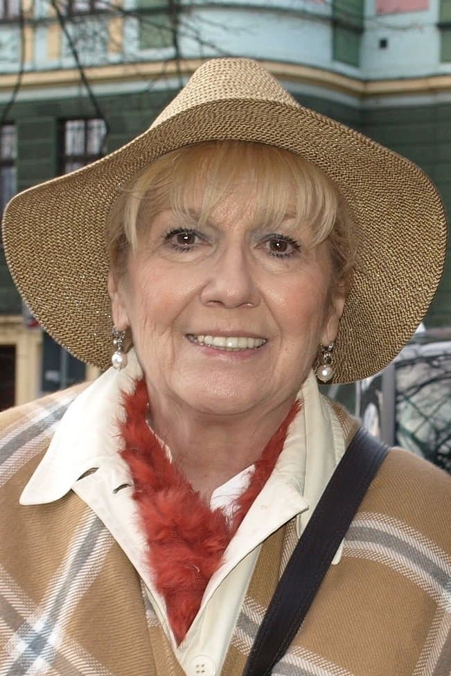 Emilia Krakowska profile