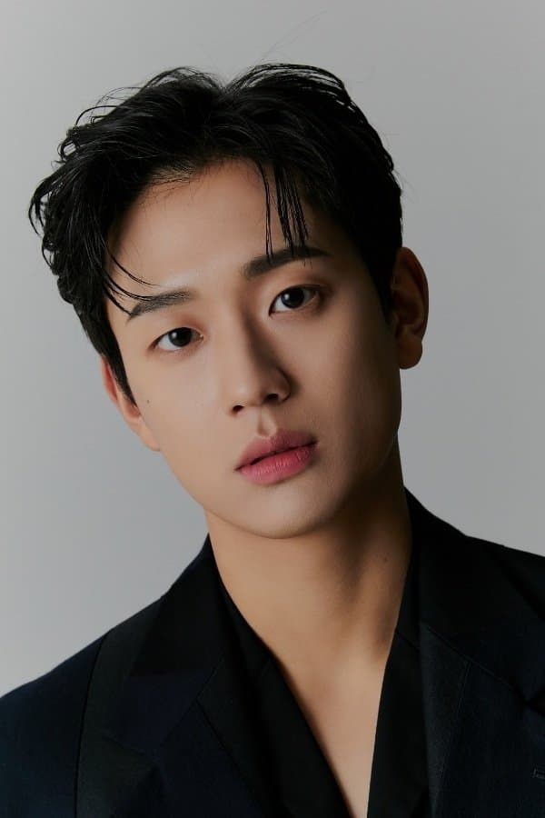 Shin Hyeon-seung profile