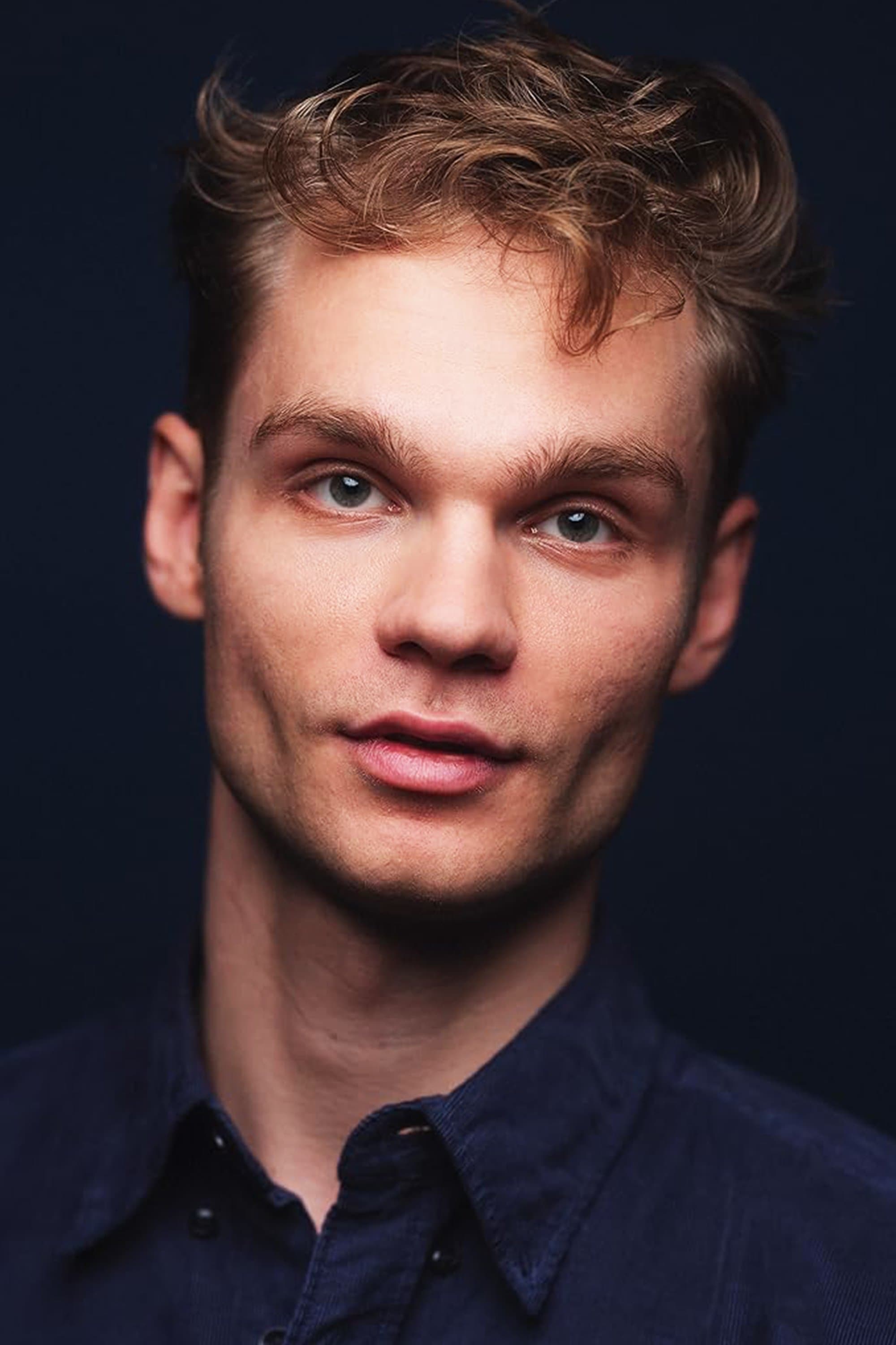 Lucas Iverson profile