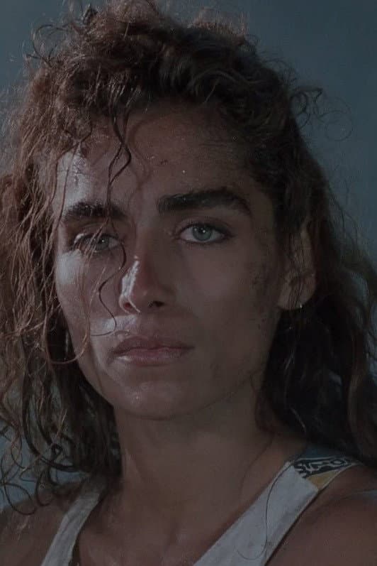 Sabrina Hills profile