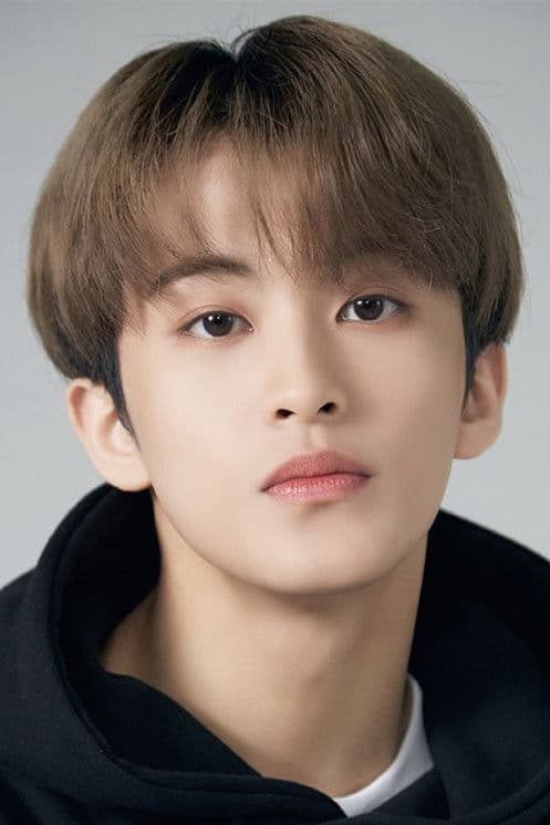 Mark Lee profile
