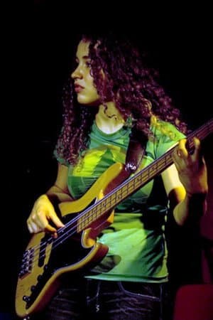 Tal Wilkenfeld profile