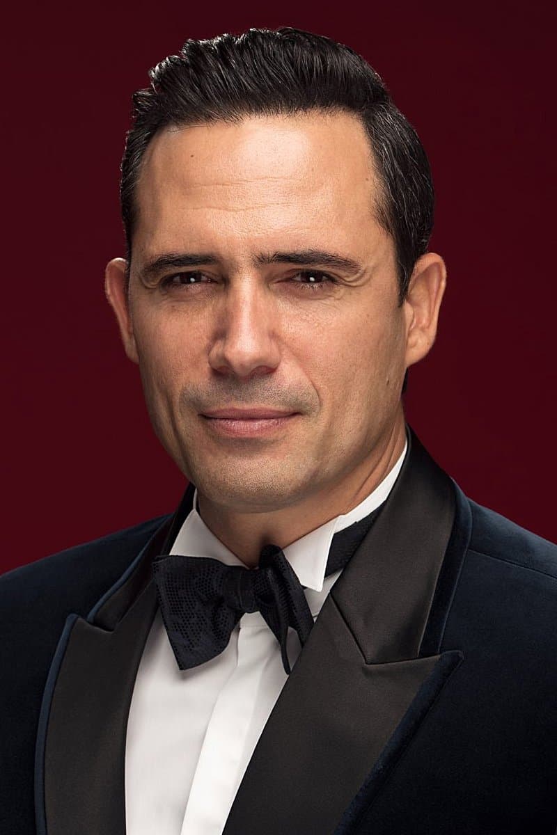 Dhafer L'Abidine profile