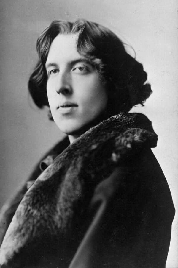 Oscar Wilde profile