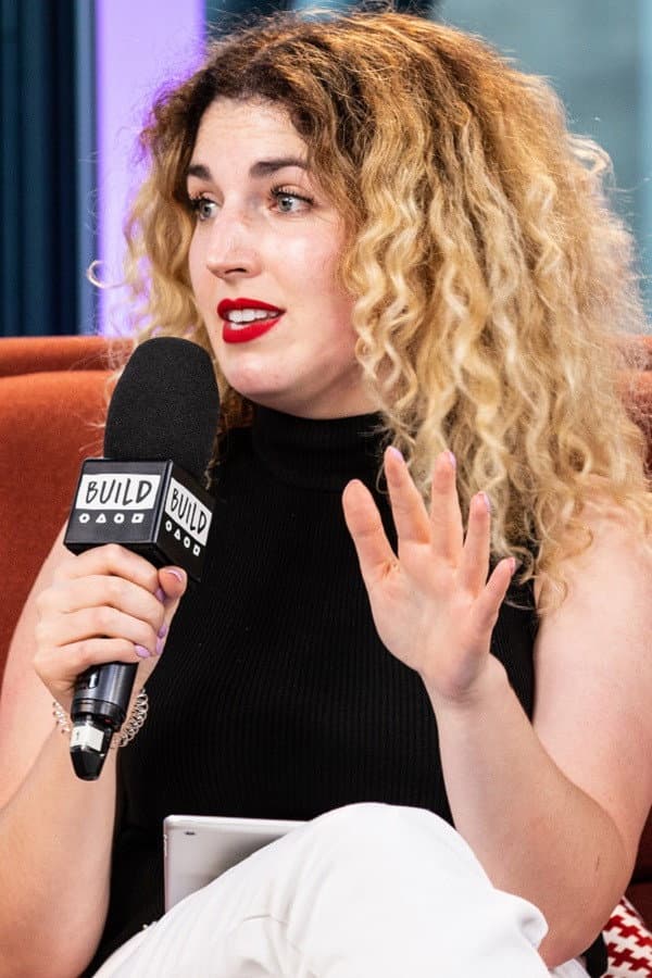 Phoebe Bourke profile