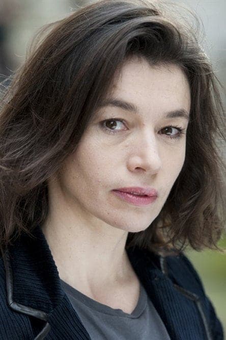 Karine Adrover profile