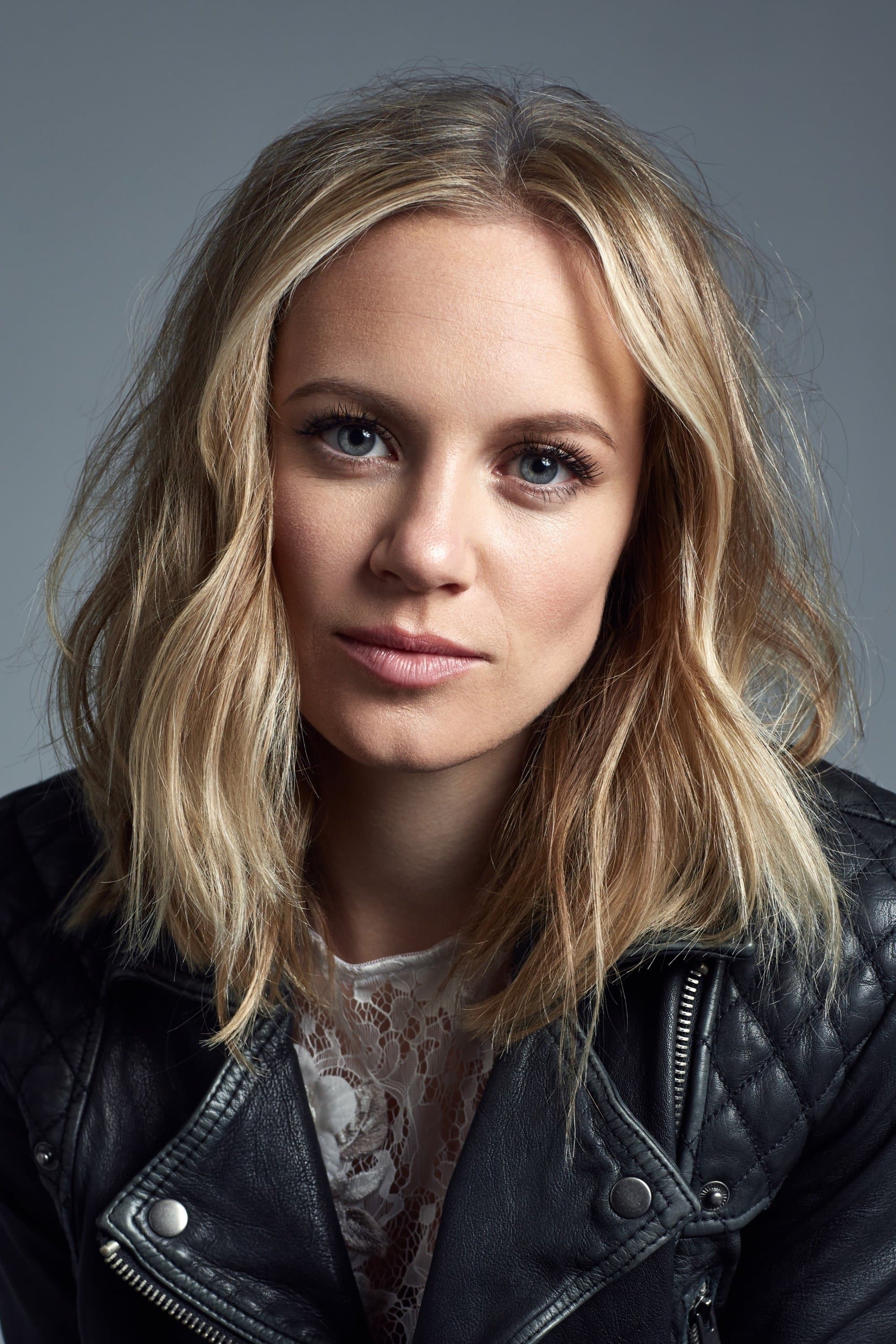 Danielle Savre profile