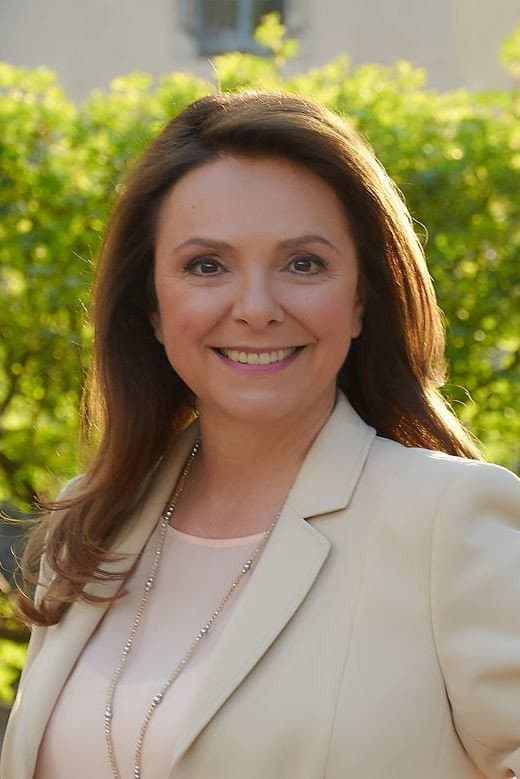 Uschi Dämmrich von Luttitz profile