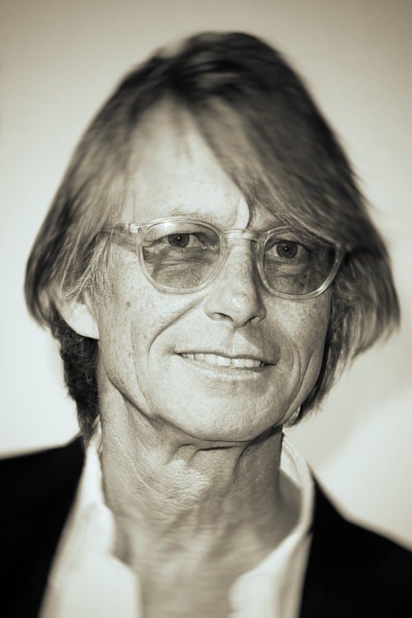 Bruce Robinson profile
