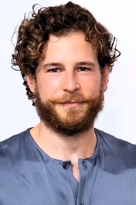 Álvaro Cervantes profile