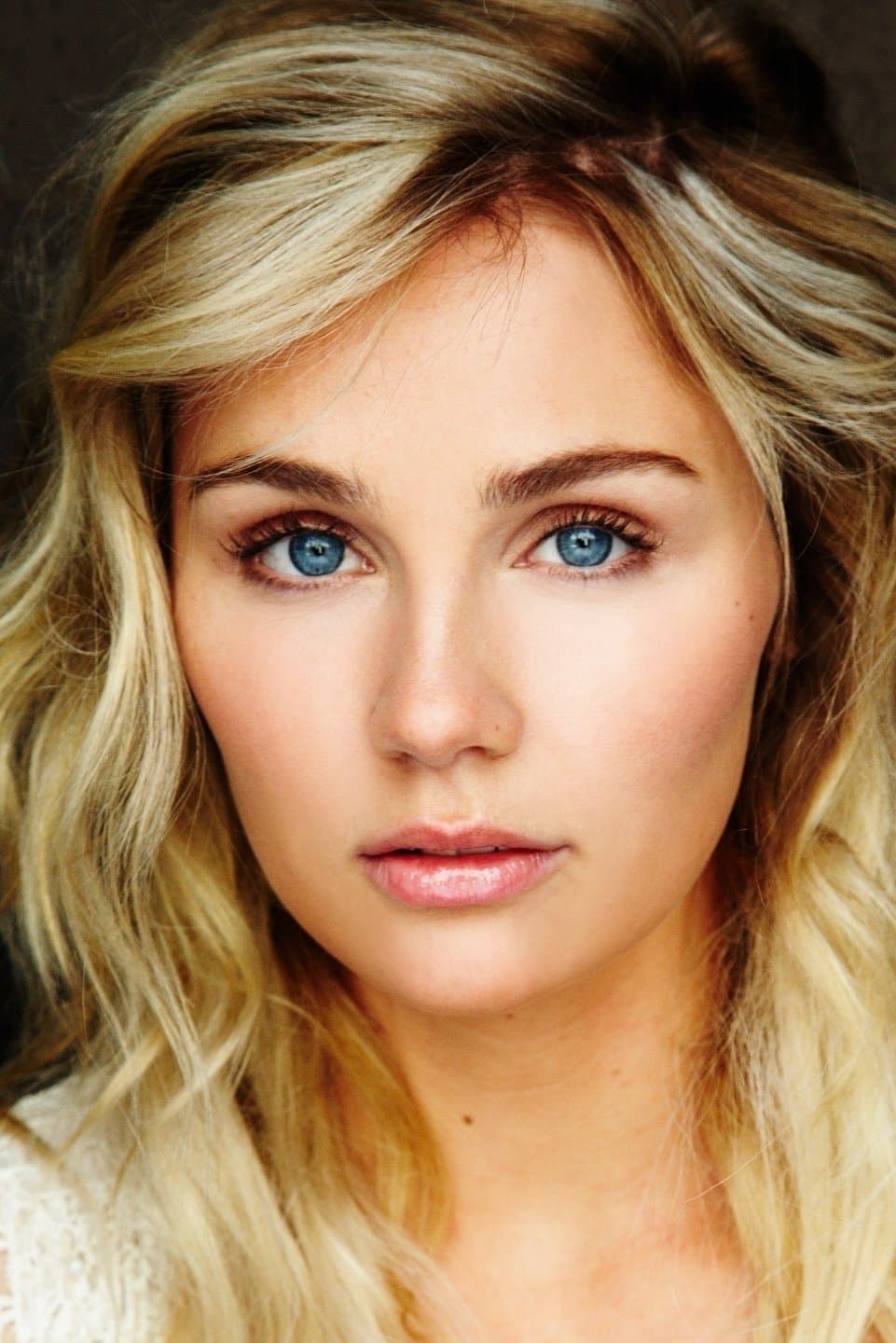 Clare Bowen profile