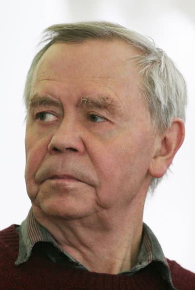 Valentin Rasputin profile