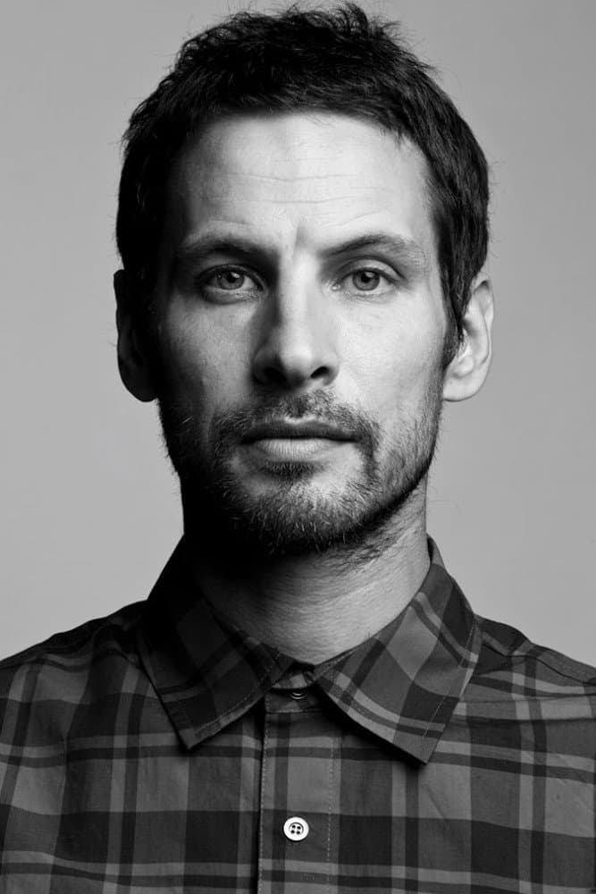 Sam Roberts profile