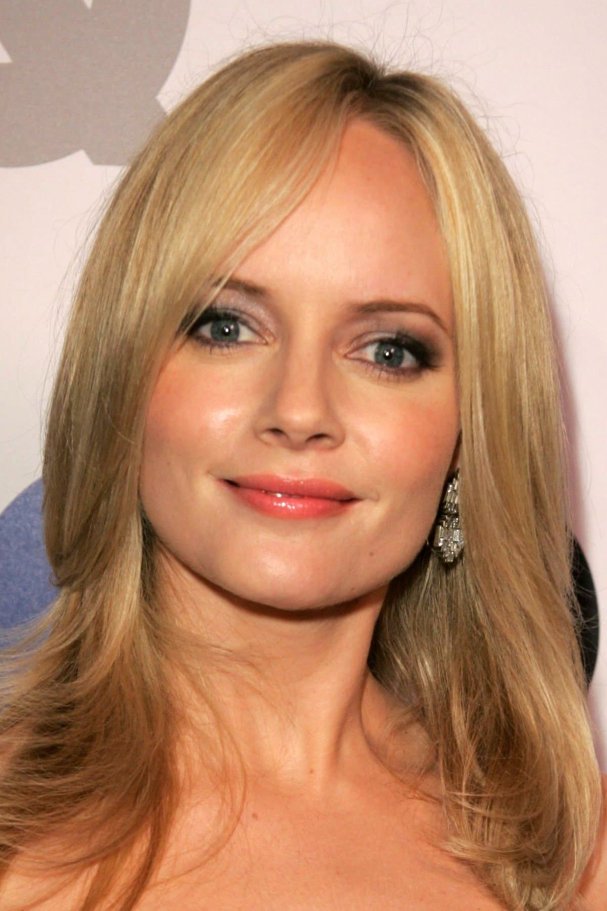 Marley Shelton profile