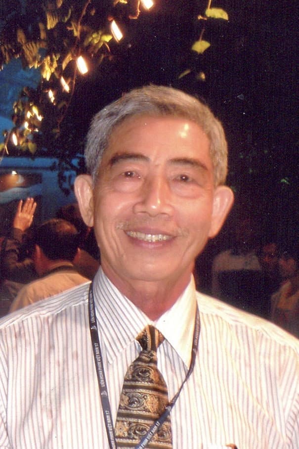 Phạm Nguyên Cẩn profile