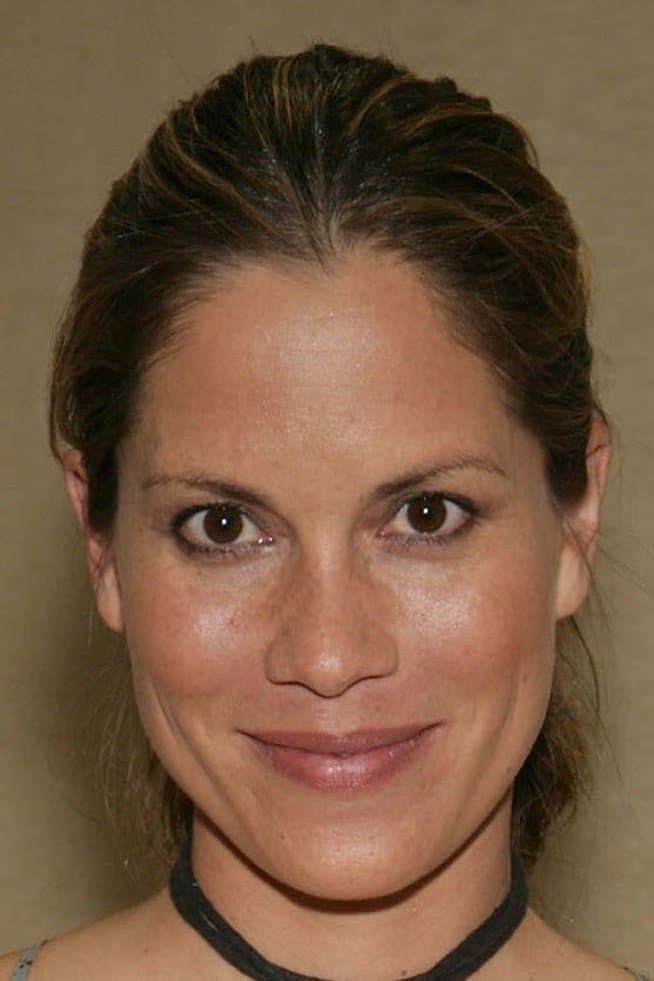 Maxine Bahns profile