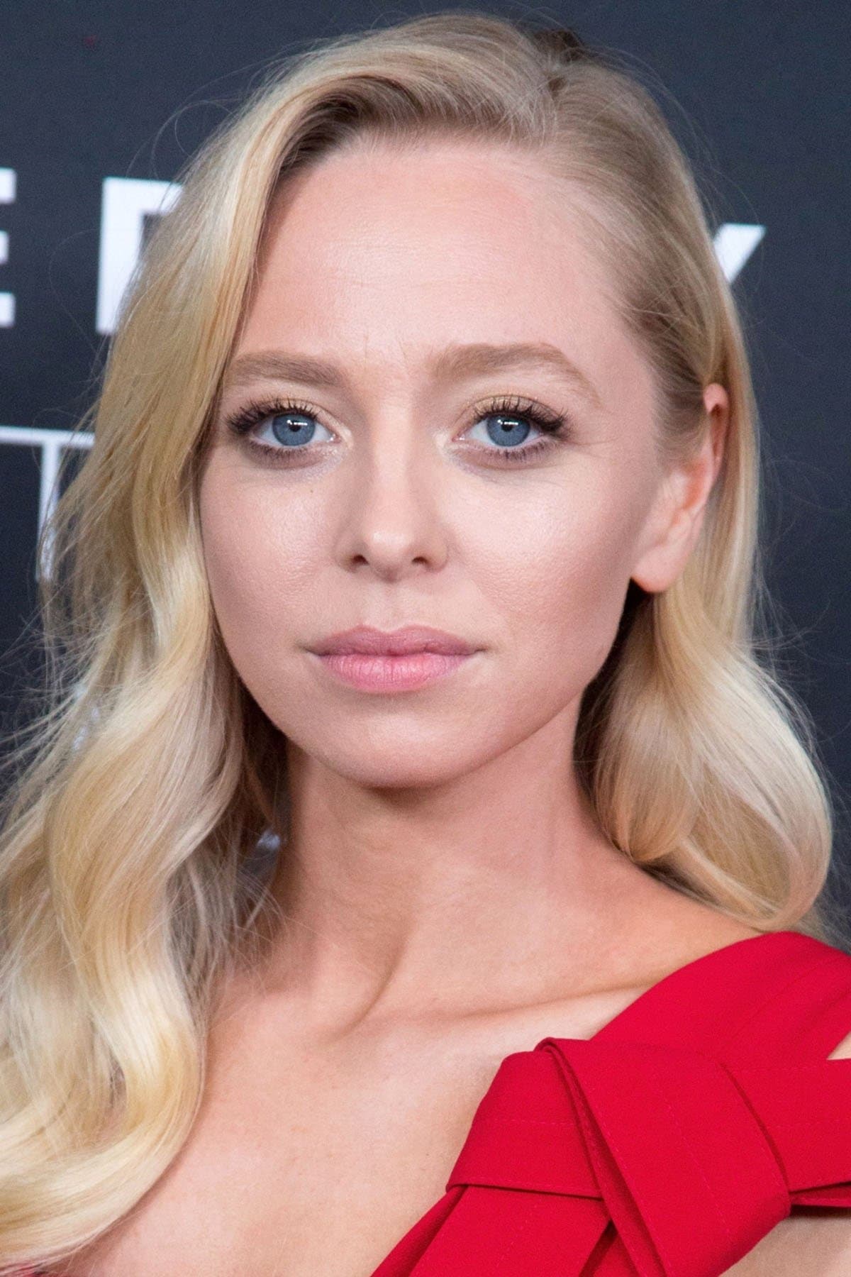 Portia Doubleday profile