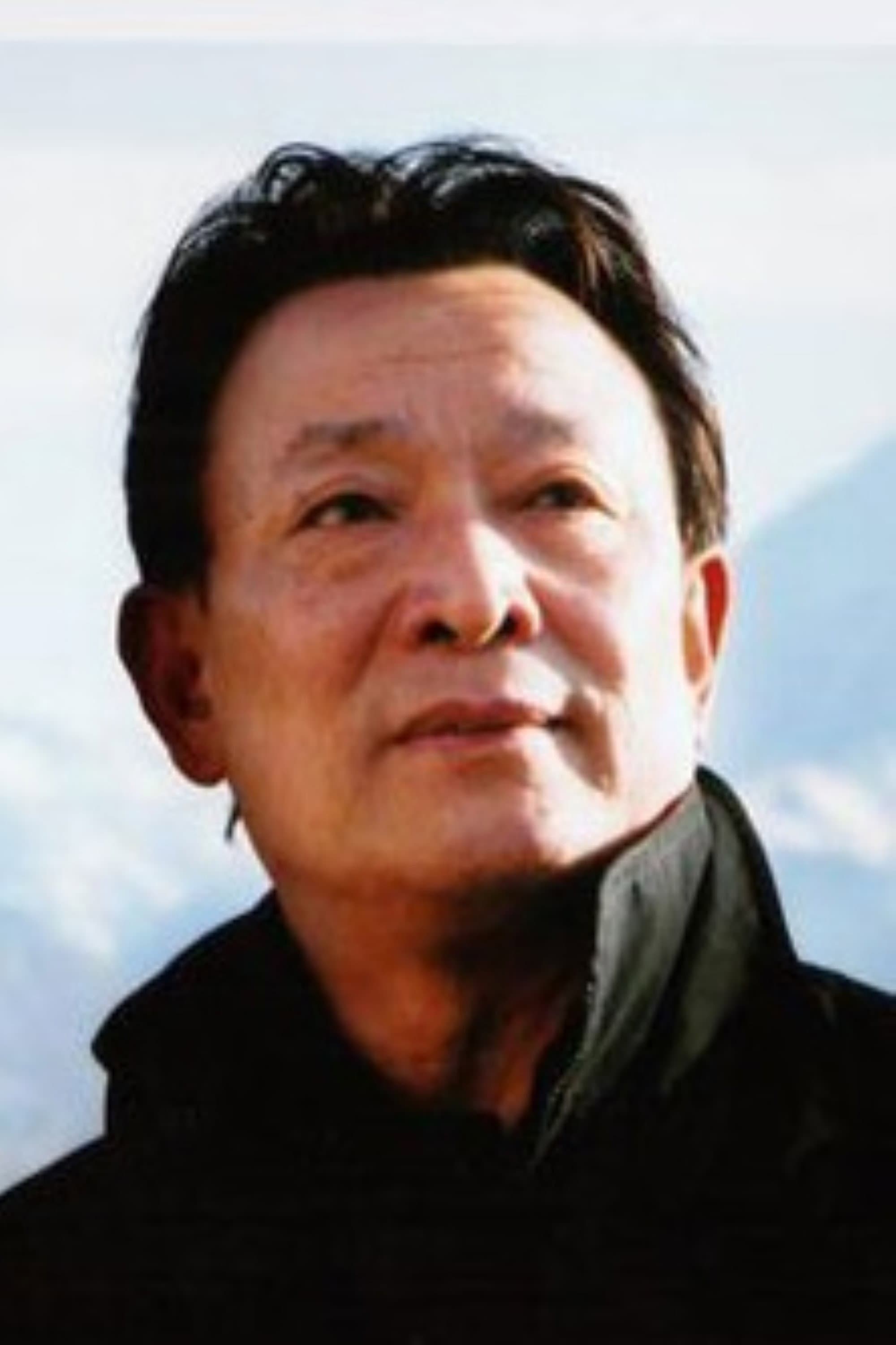 Shi Weijian profile