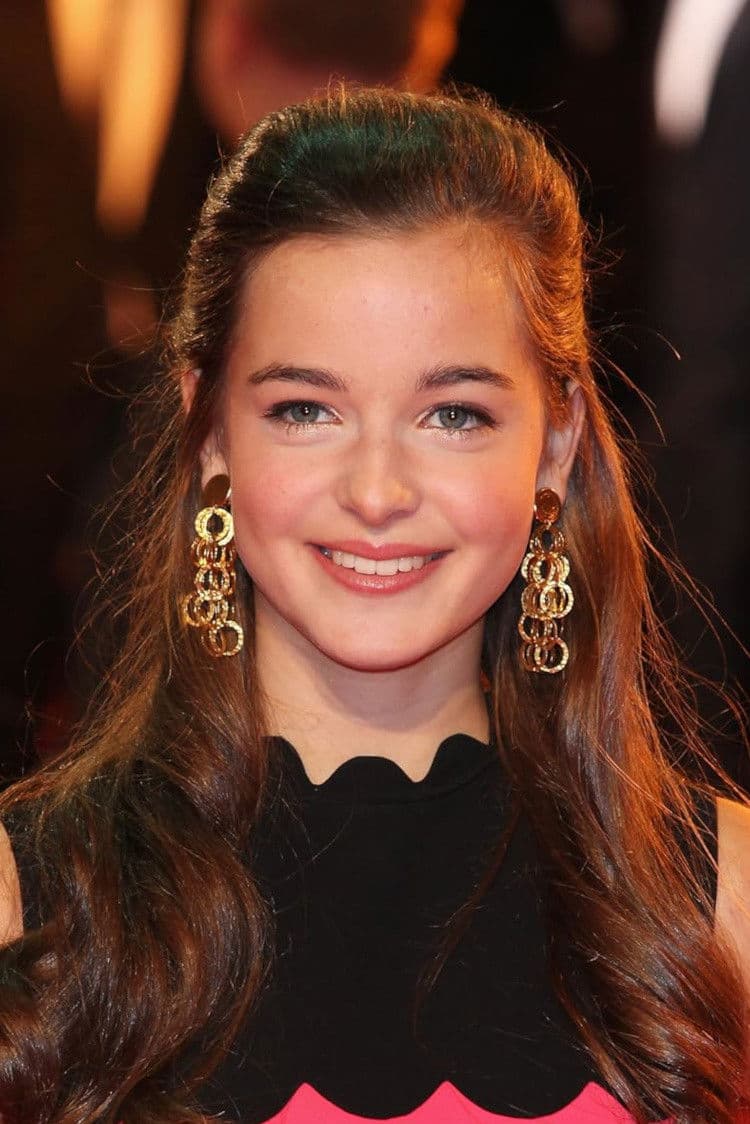 Céline Buckens profile