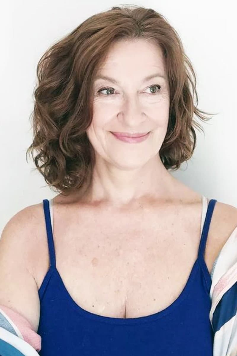 Estela Garelli profile