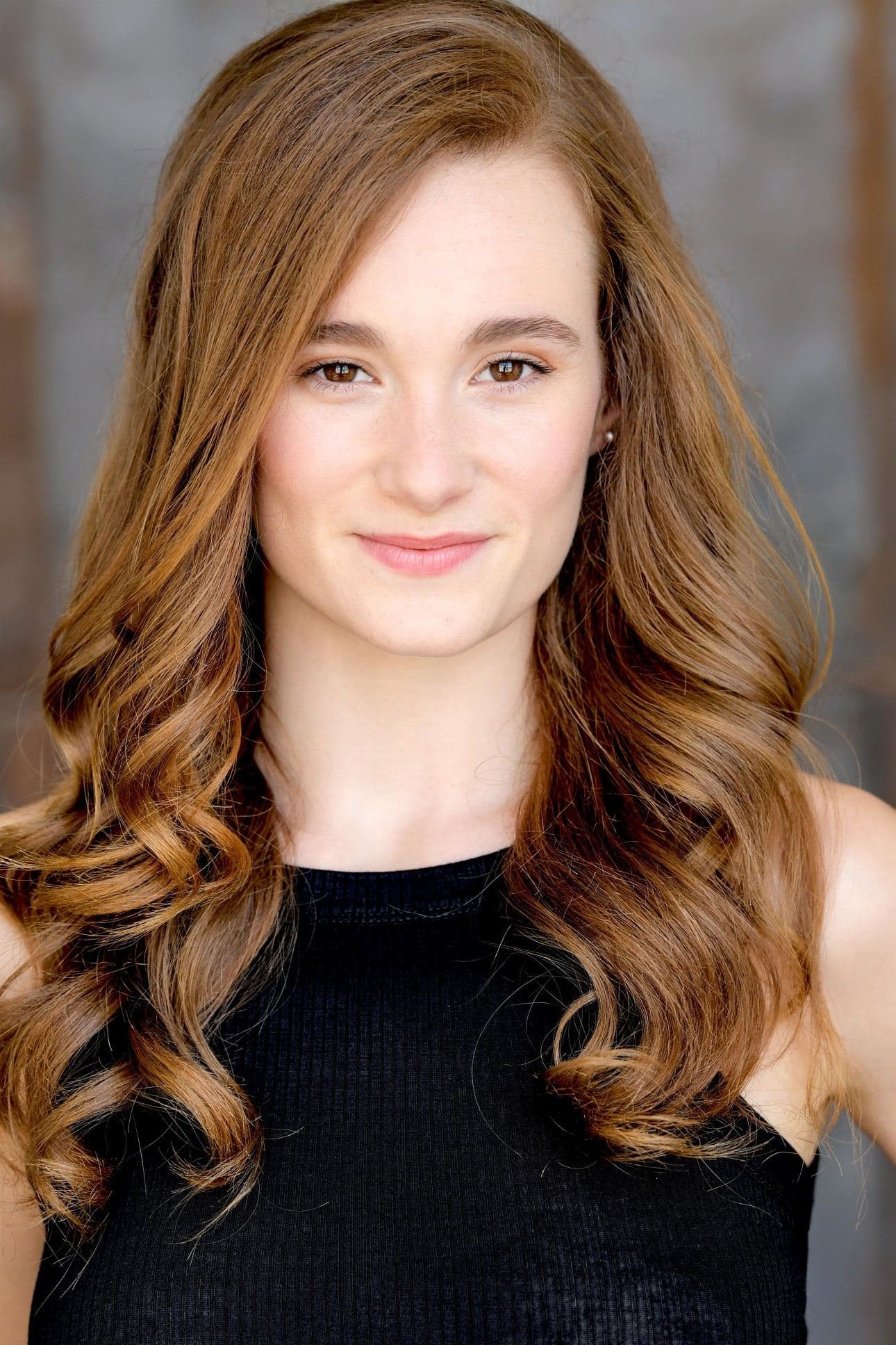 Ellie Darcey-Alden profile