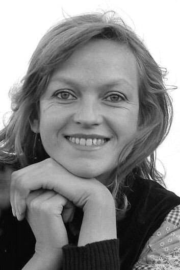 Annie Nightingale profile