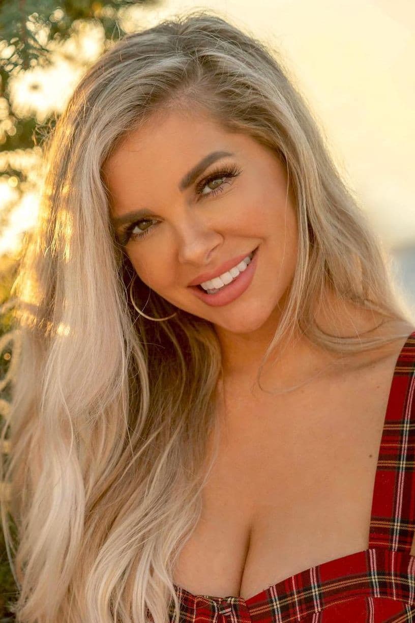 Kayla Collins profile