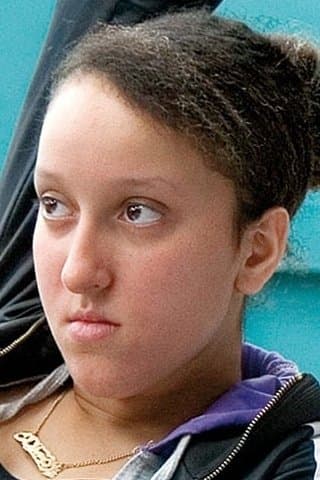 Esmeralda Ouertani profile