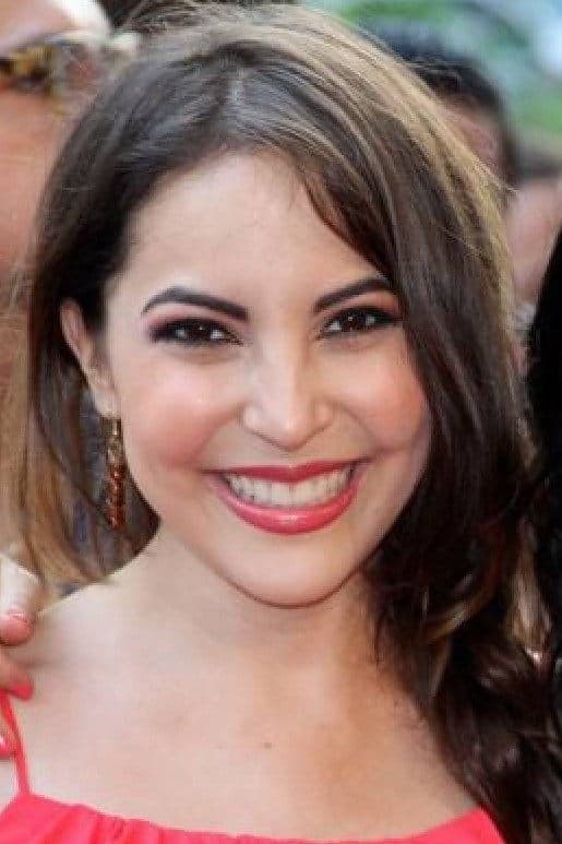 Miriam Higareda profile