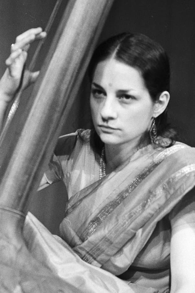 Marian Zazeela profile