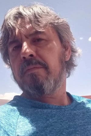 Rolando de Castro profile