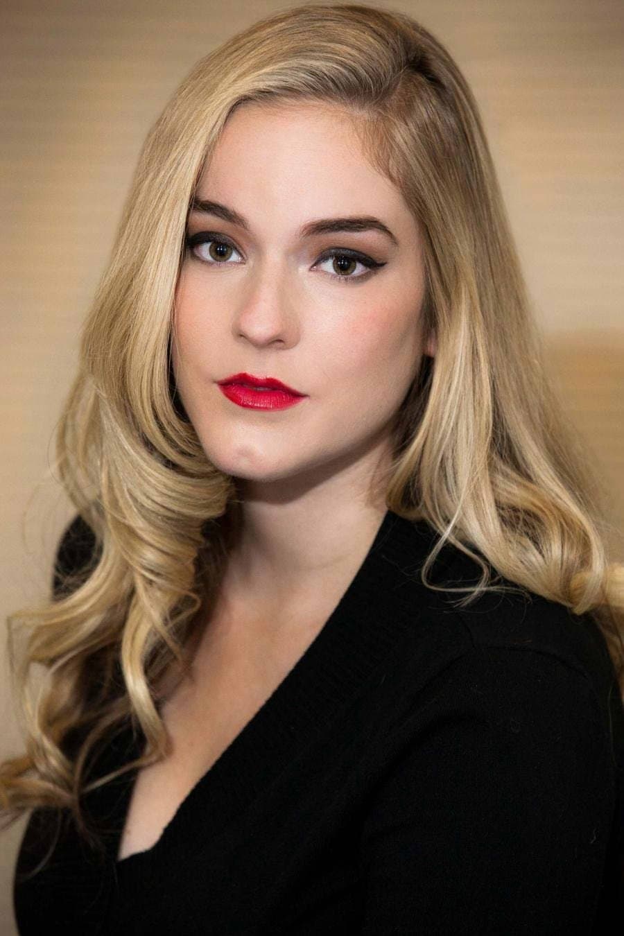 Victoria Hogan profile