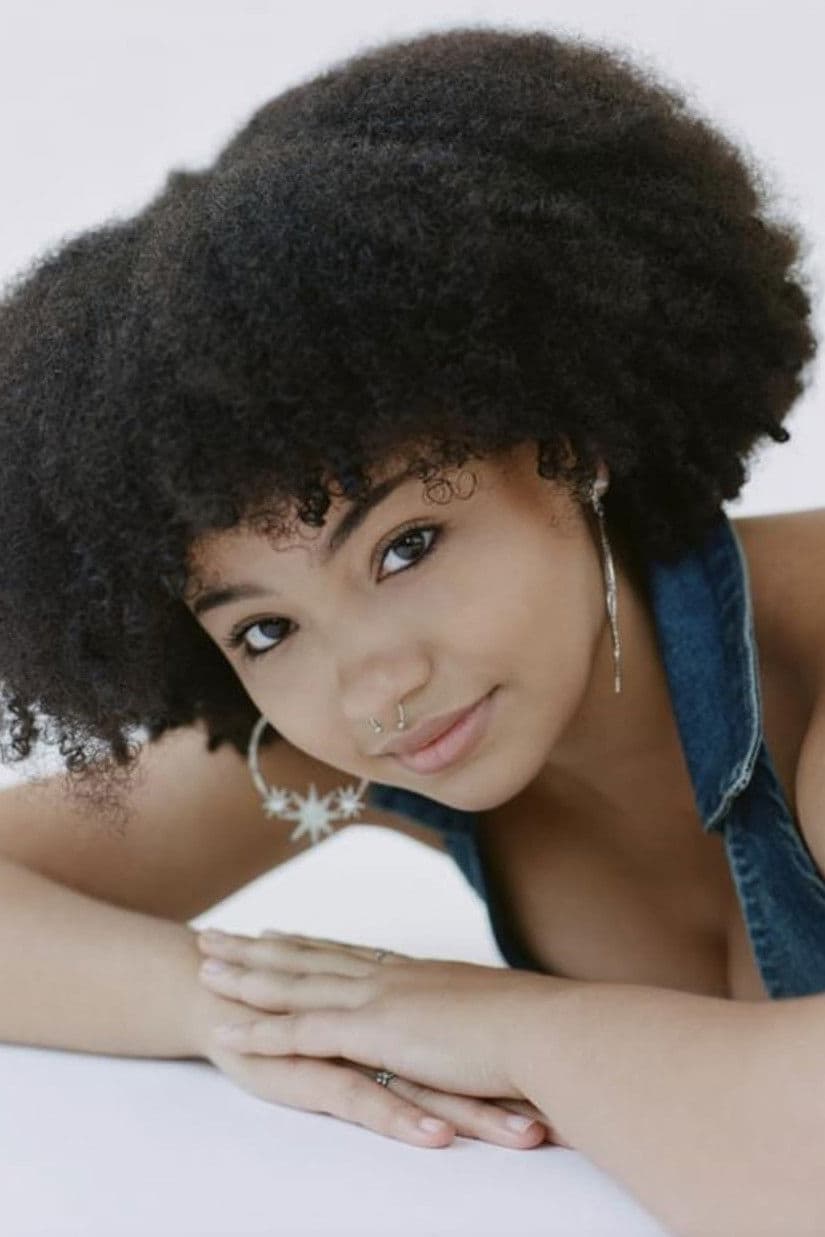 Mia Rae Roberts profile