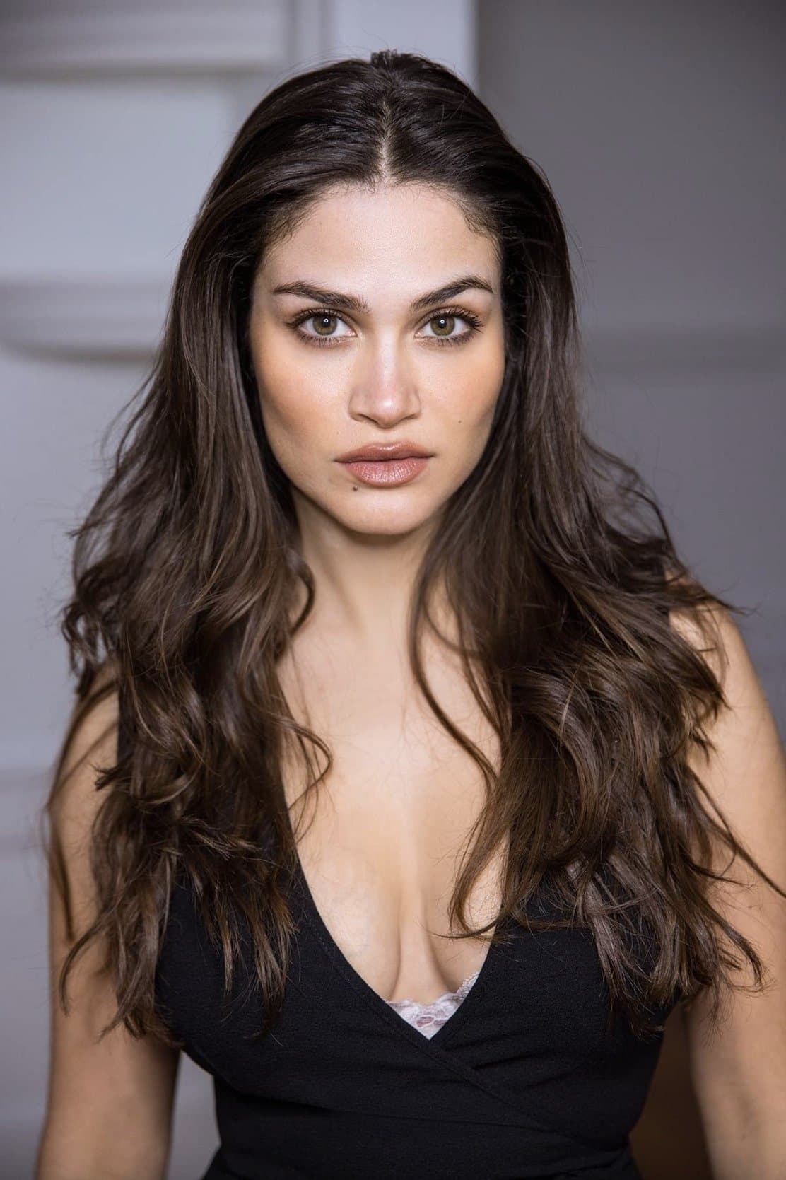 Danielia Maximillian-Almeda profile